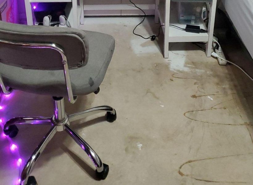 bedroom flooring removal