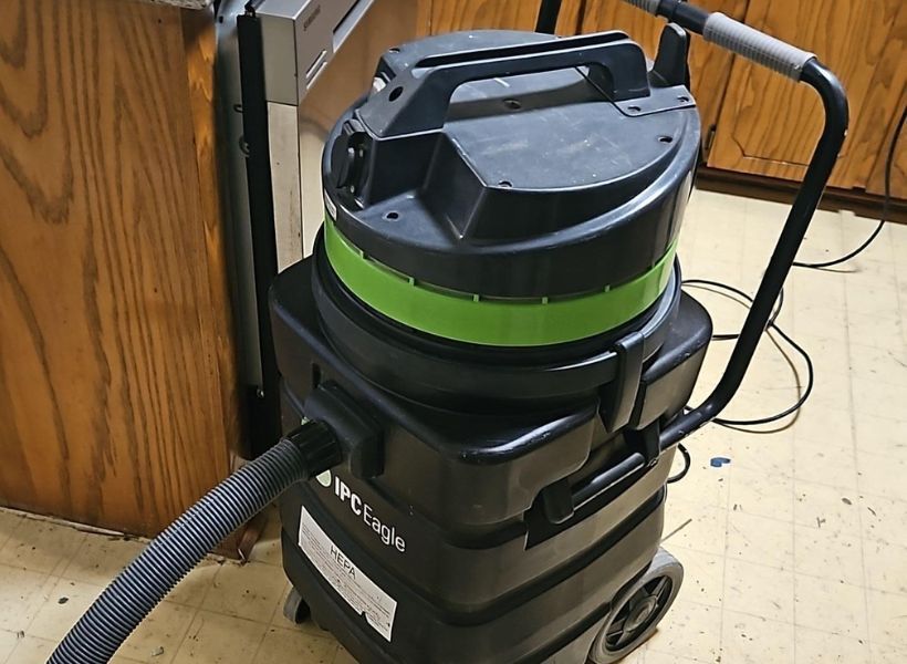drying equipment in the kitchen