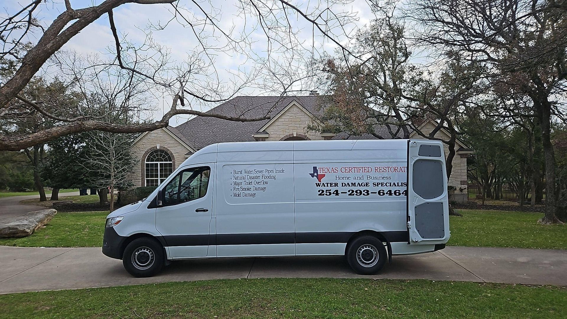 Picture of Texas Certified Restoration Team van that provides mold removal services in Austin, TX