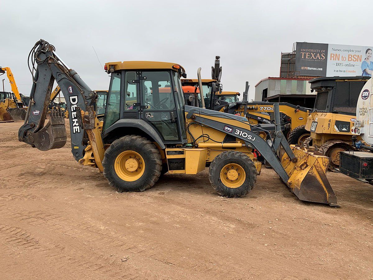 2010 John Deere 310 SJ 4x4 Backhoe w/ Cab