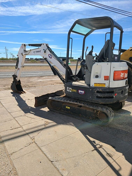 2015 Bobcat E32 Mini Excavator Open ROPS
