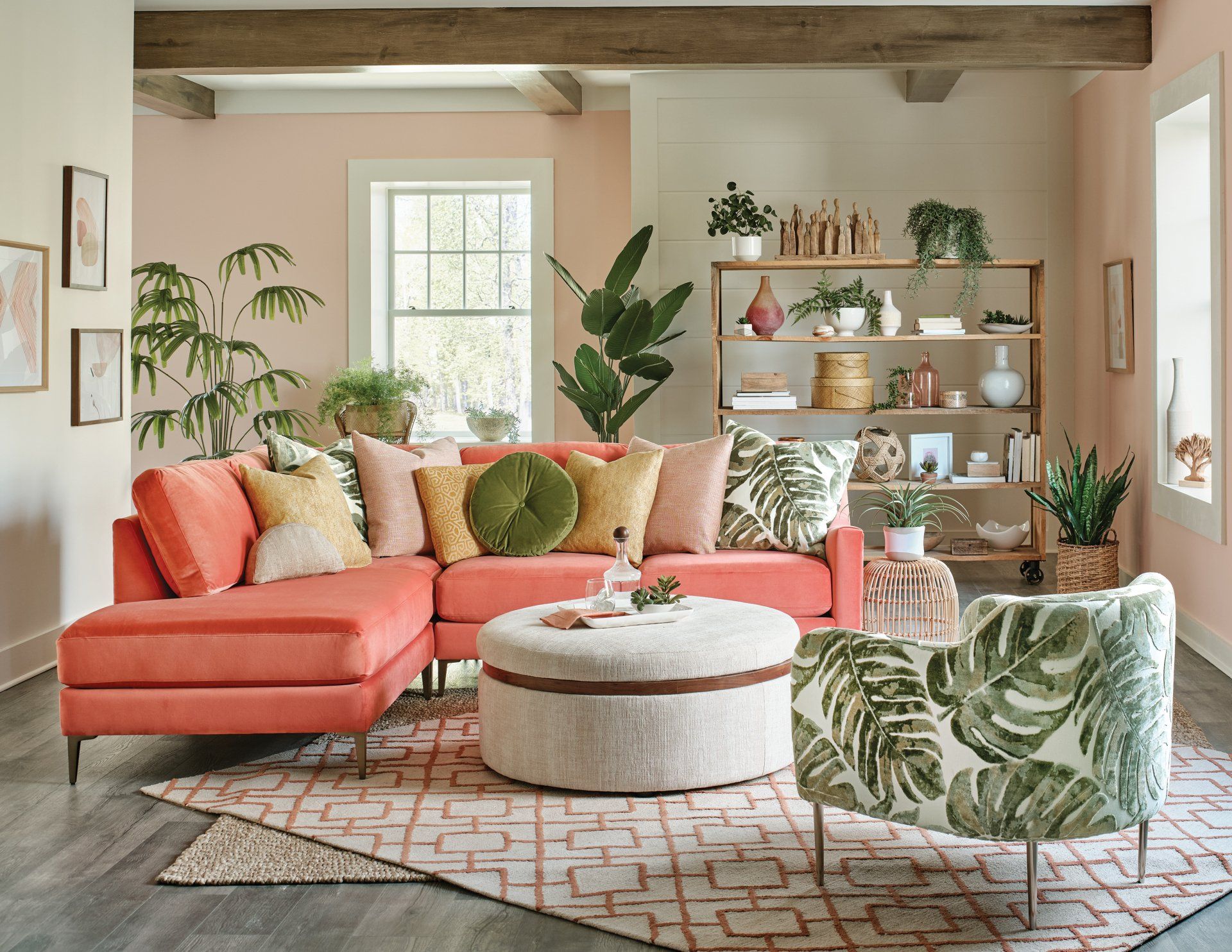 Mooradians Furniture