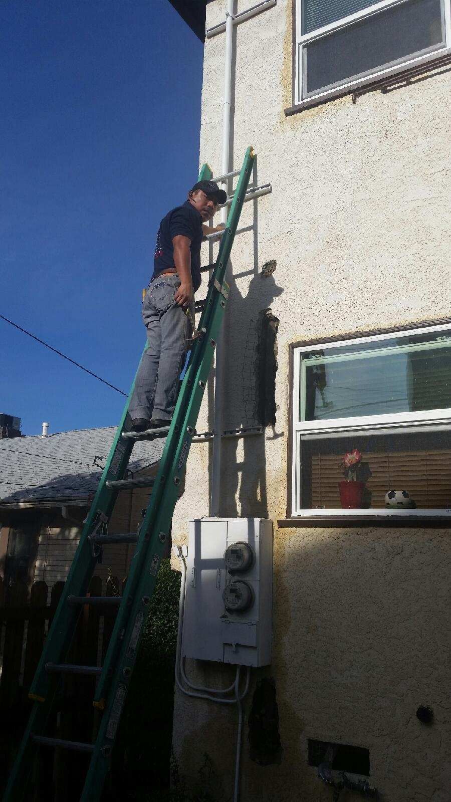 emergency plumbing services in Encino CA