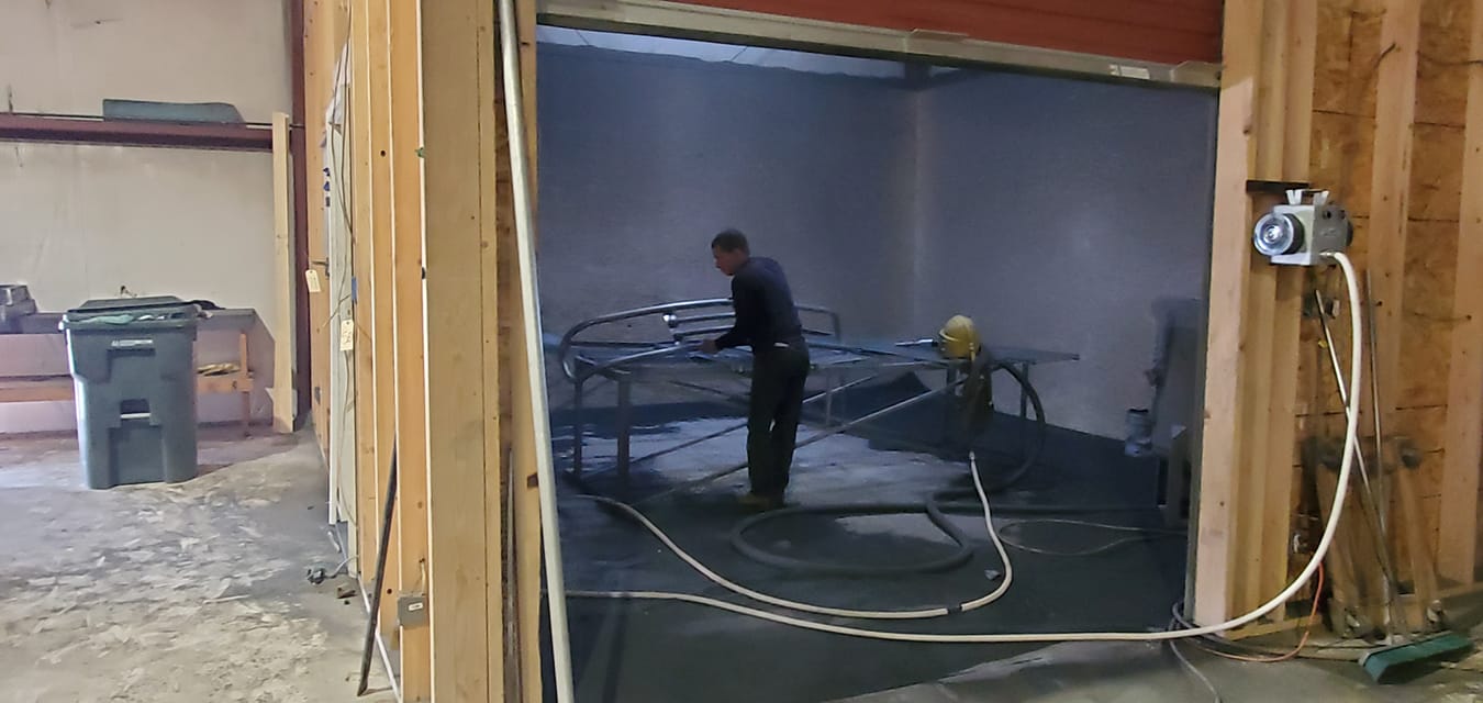 Gallery Victor, MT Armadillo