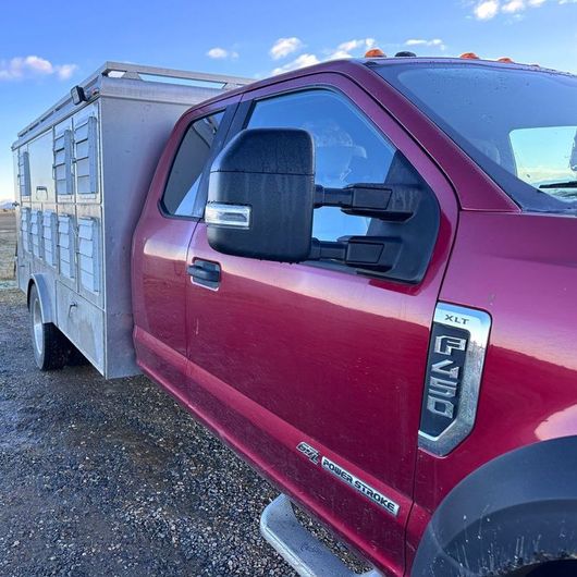 Conway Kennels Maroon Dog Truck