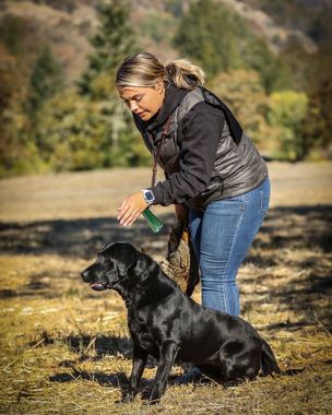 Conway Kennels Kylie Vandebrake Field Trial Young Dog Hunting Dog and Obedience Trainer