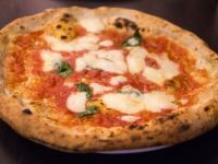 Pizza napoletana