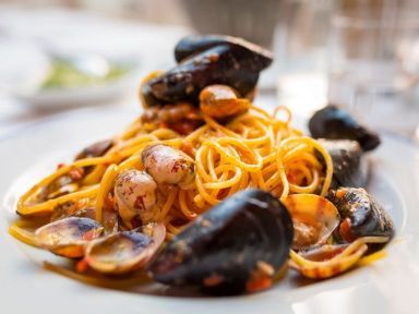 Spaghetti al sugo di cozze