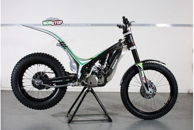 Ossa TR 280i zijkant