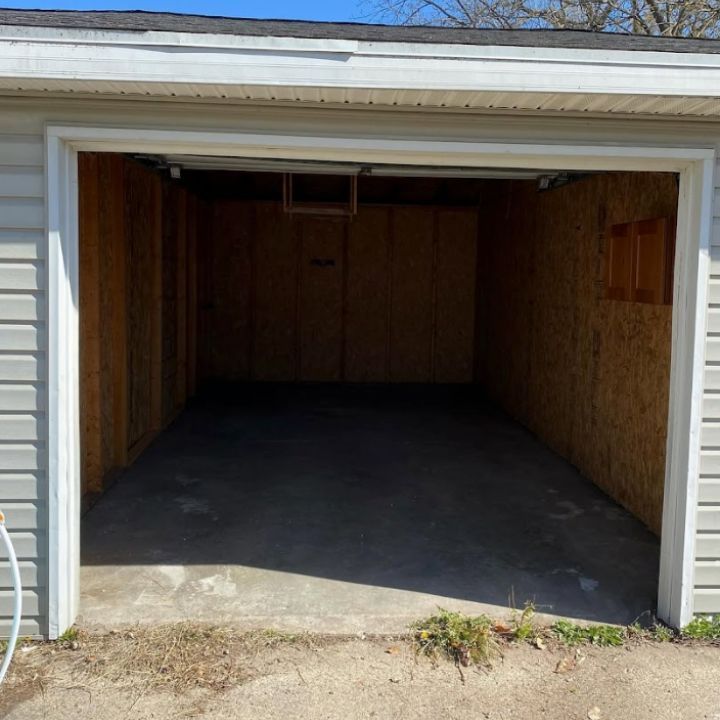 Junk Removal Services Oconomowoc Wisconsin