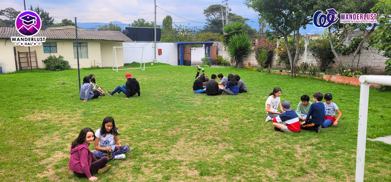 Colegio en Quito Wanderlust Hal