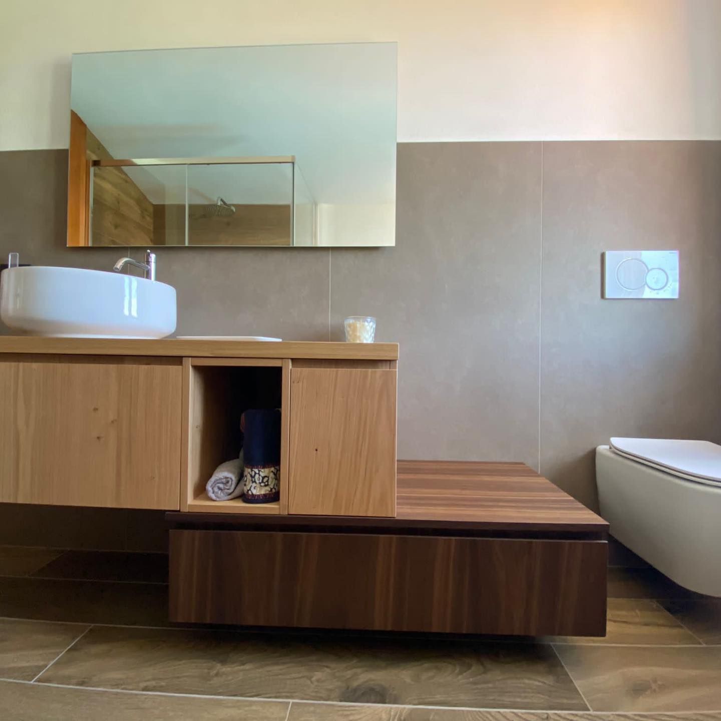 arredobagno in legno