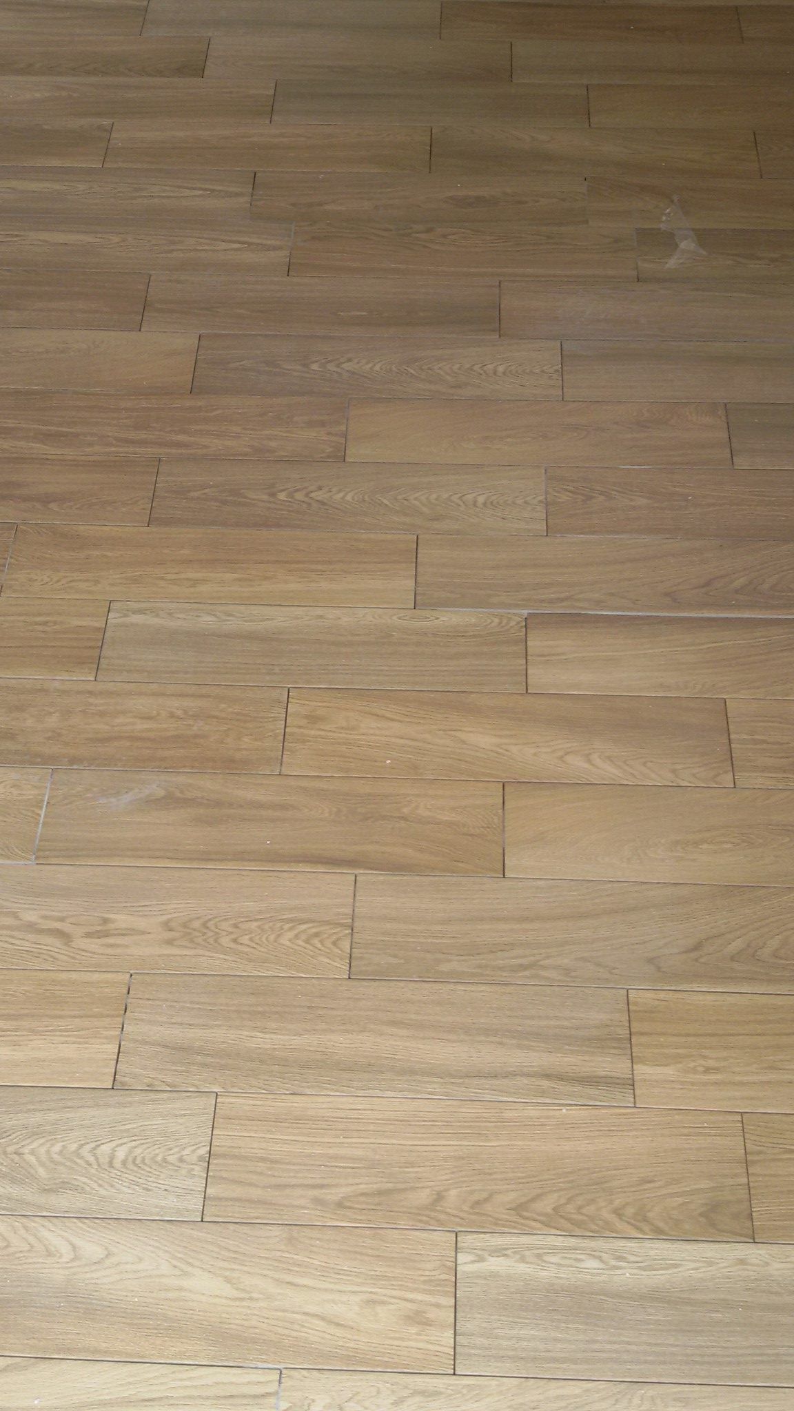 pavimentazione interna effetto legno