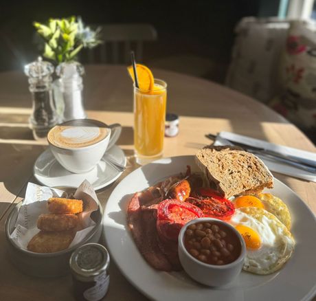 The Beehive, Egham | Breakfast Menu