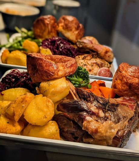 The Beehive, Egham | Sunday Roast Menu