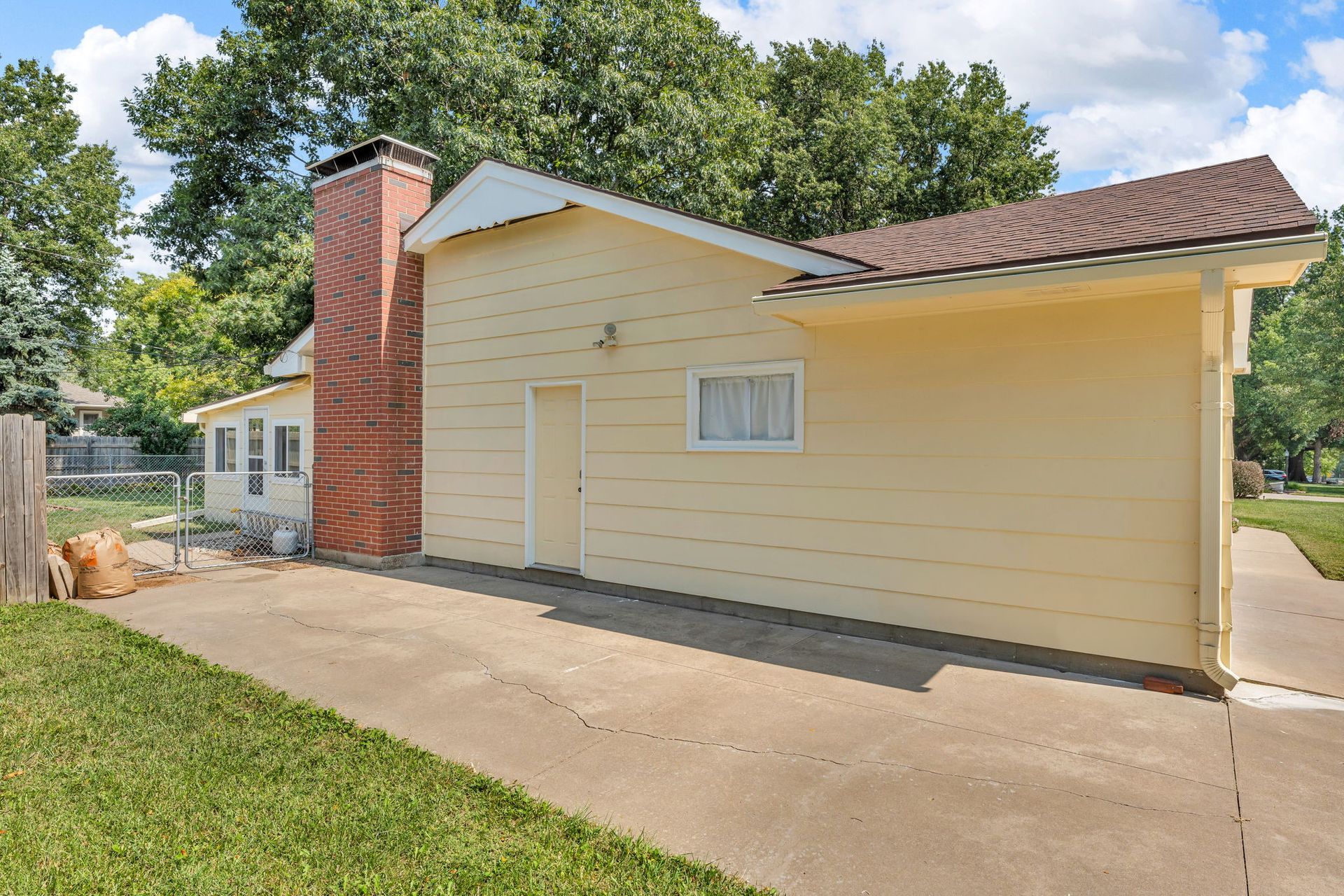 Topeka KS Real Estate