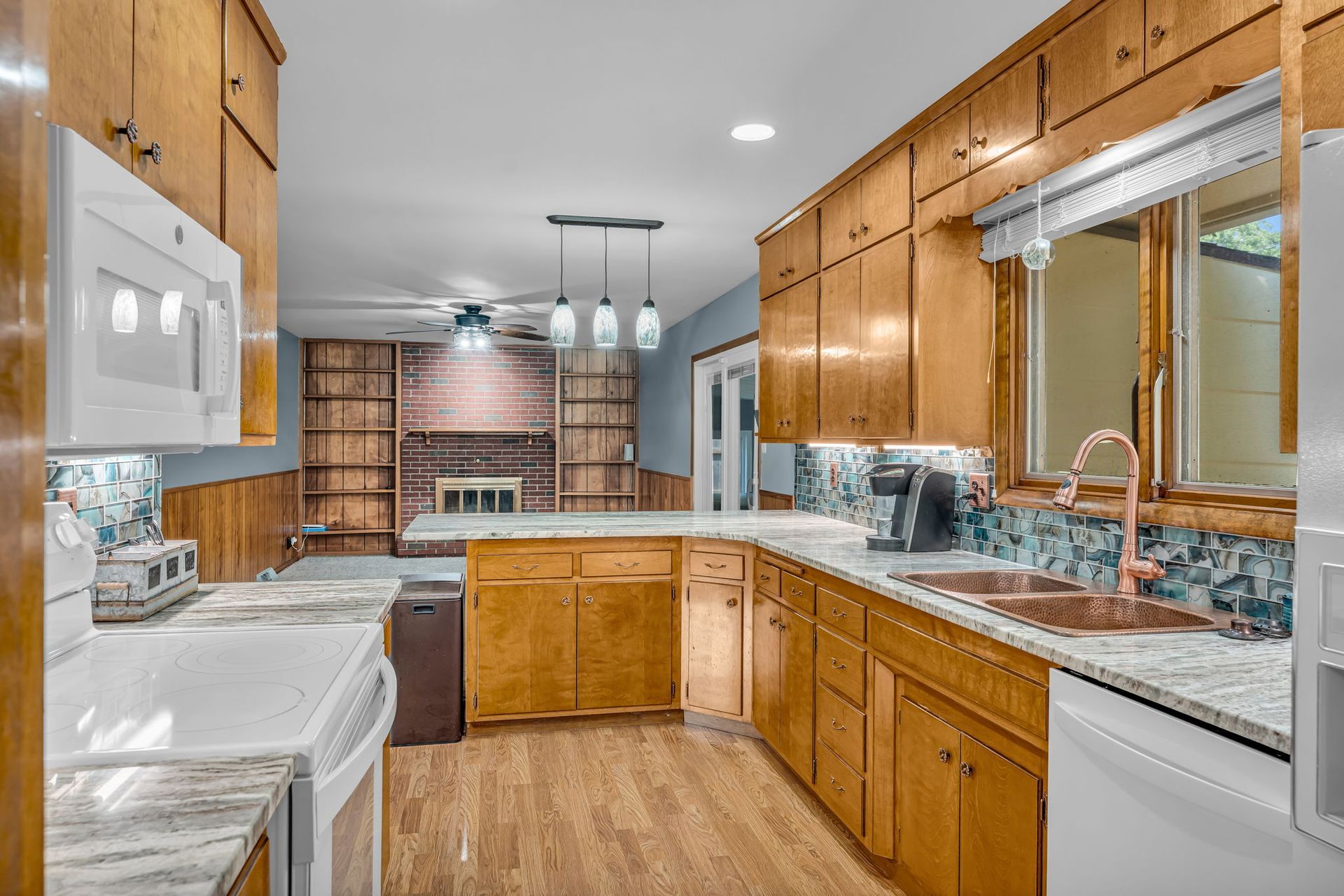 Topeka KS Real Estate