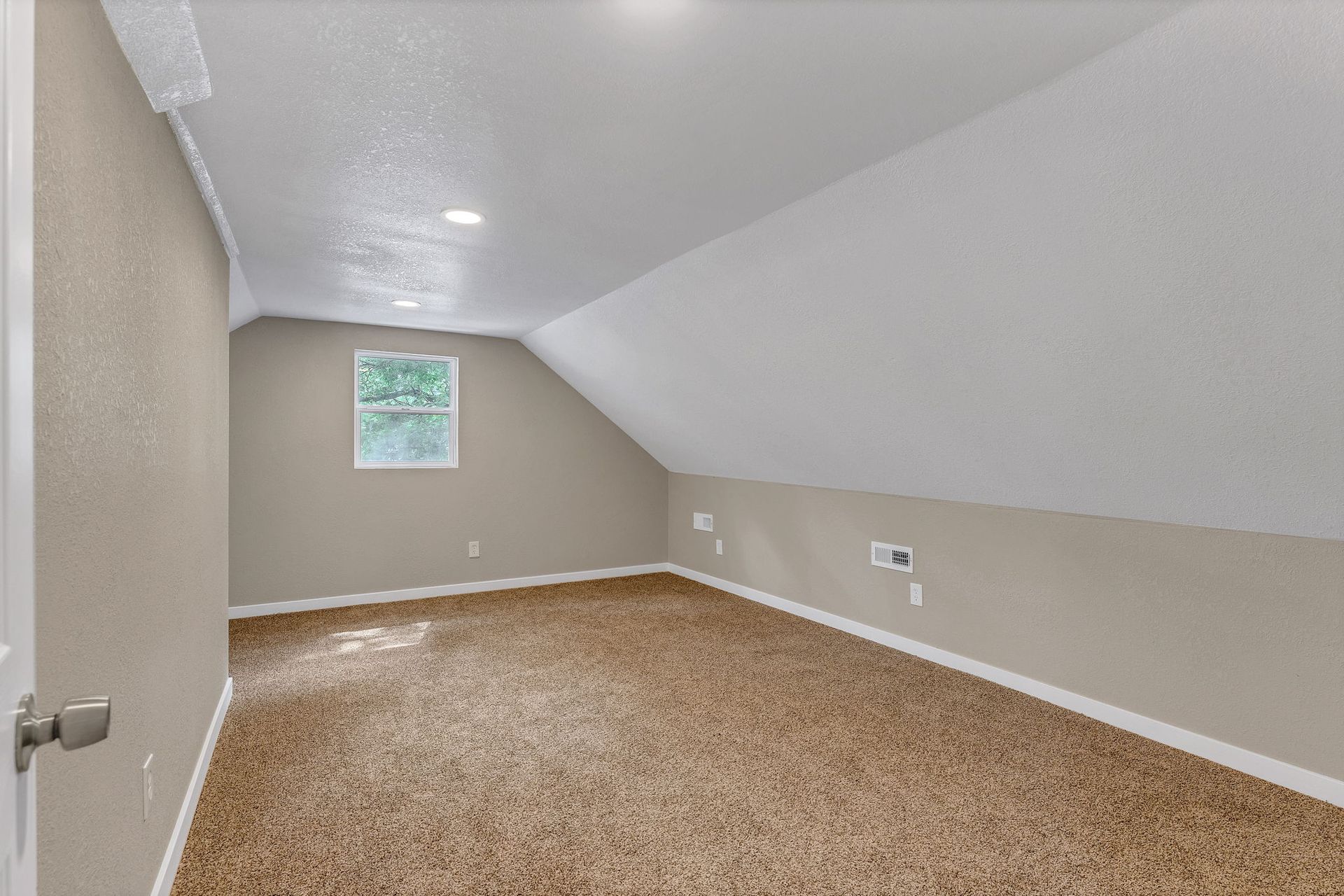 Topeka KS Real Estate