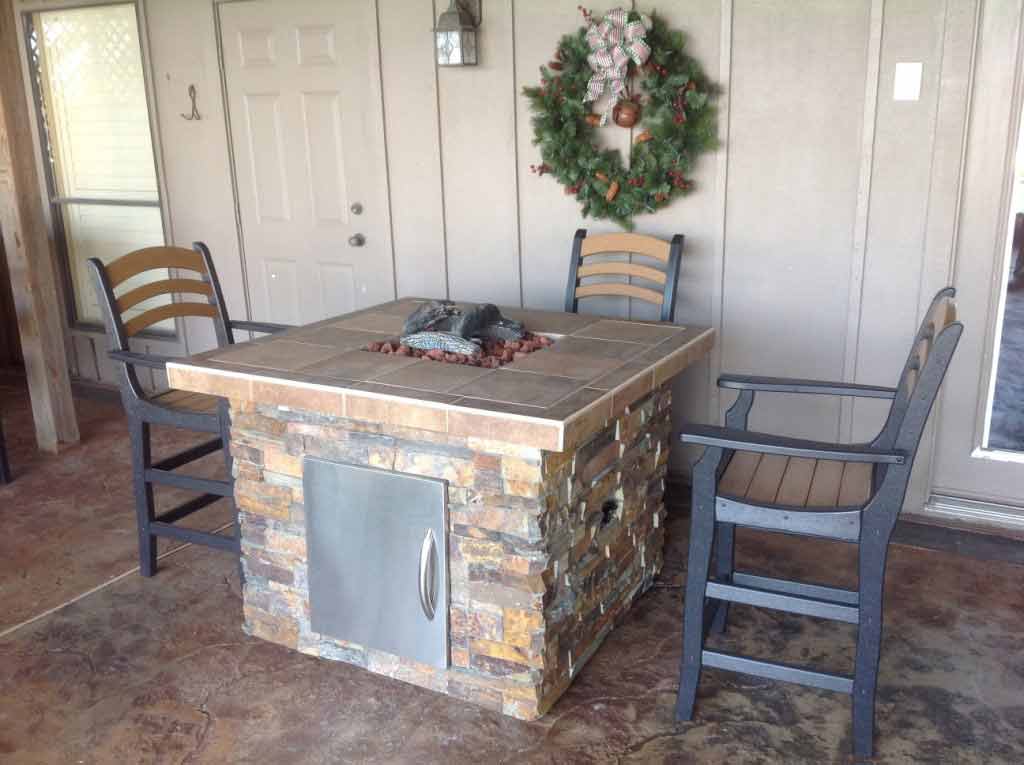 Outdoor Living — Backyard Set Of Table In Corpus, Christi, TX