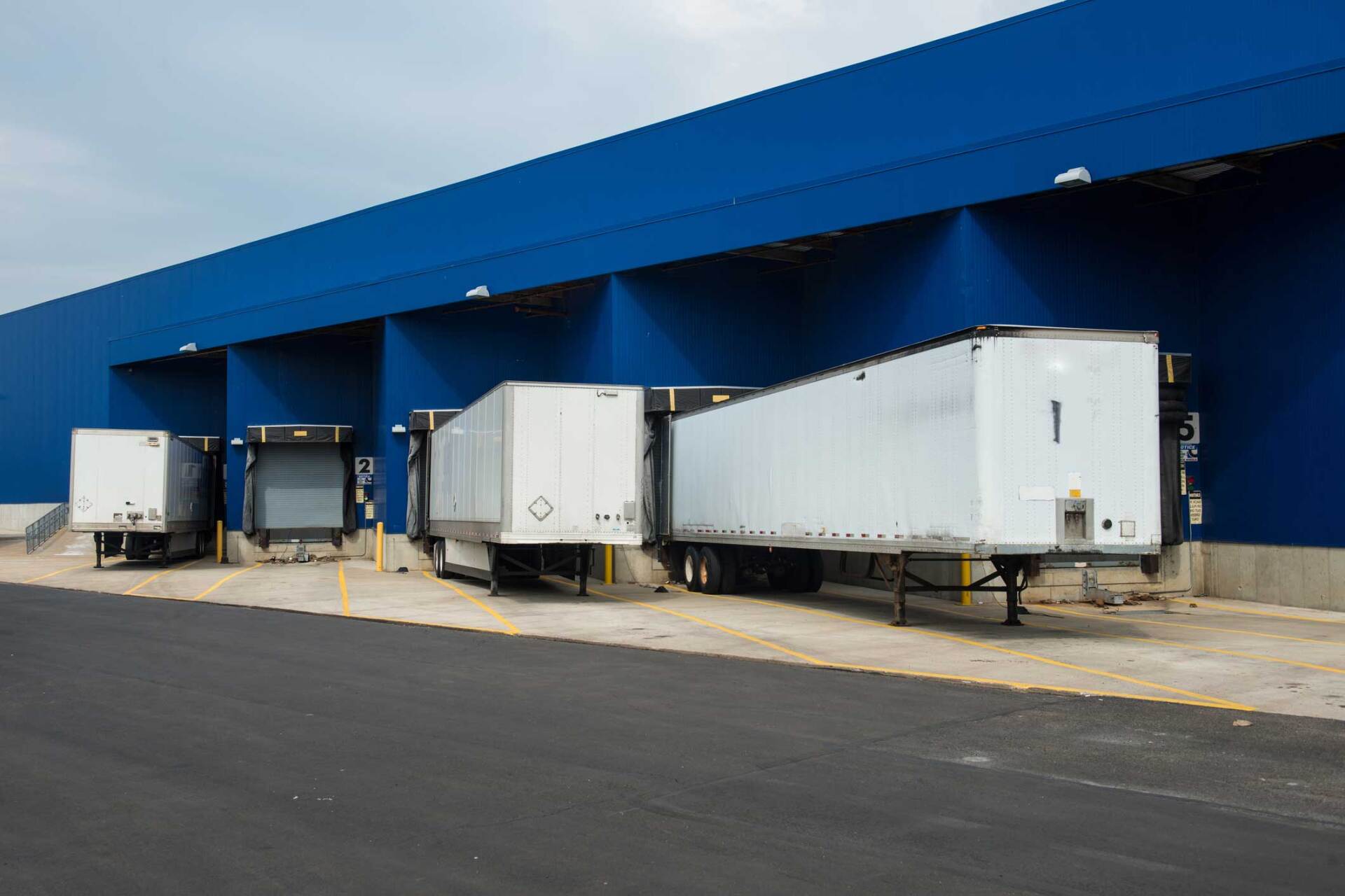 Parked Storage Trailers — Mid-Atlantic Leasing Corporation — Chesapeake, VA