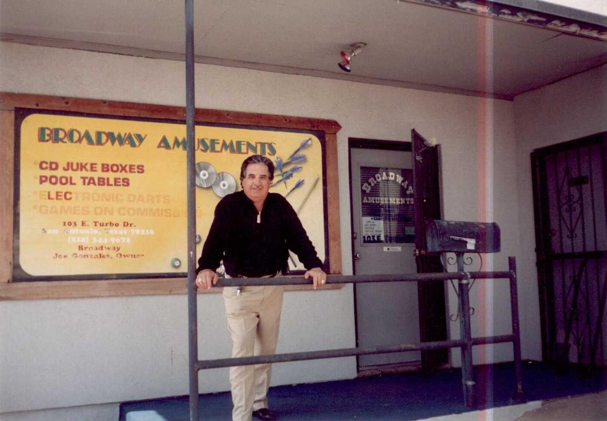 Broadway Amusement, image