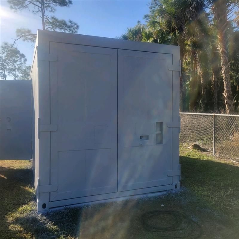 Container 2 | Naples, FL | Iron Ranch Containers, Inc.