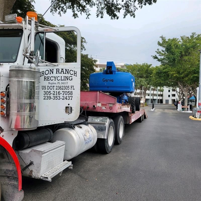 Truck | Naples, FL | Iron Ranch Containers, Inc.