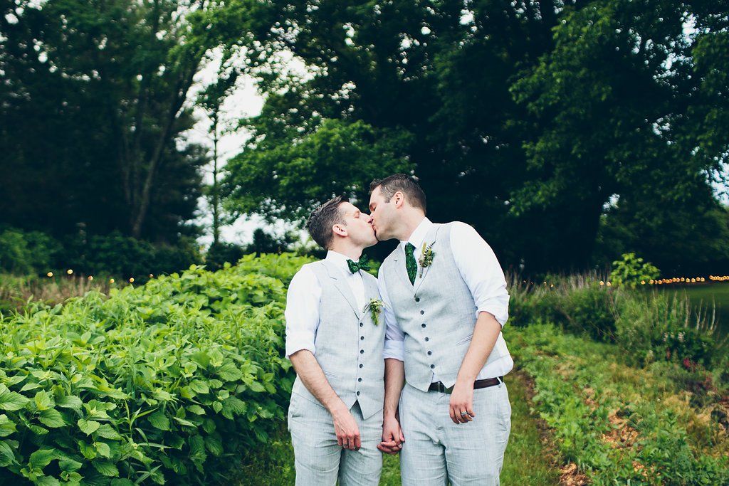 Wollam Gardens-Gay wedding-Dc Wedding Planner