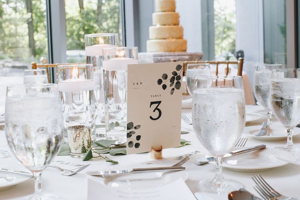 reception table layout