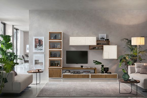 showroom con collezione di mobili per interni