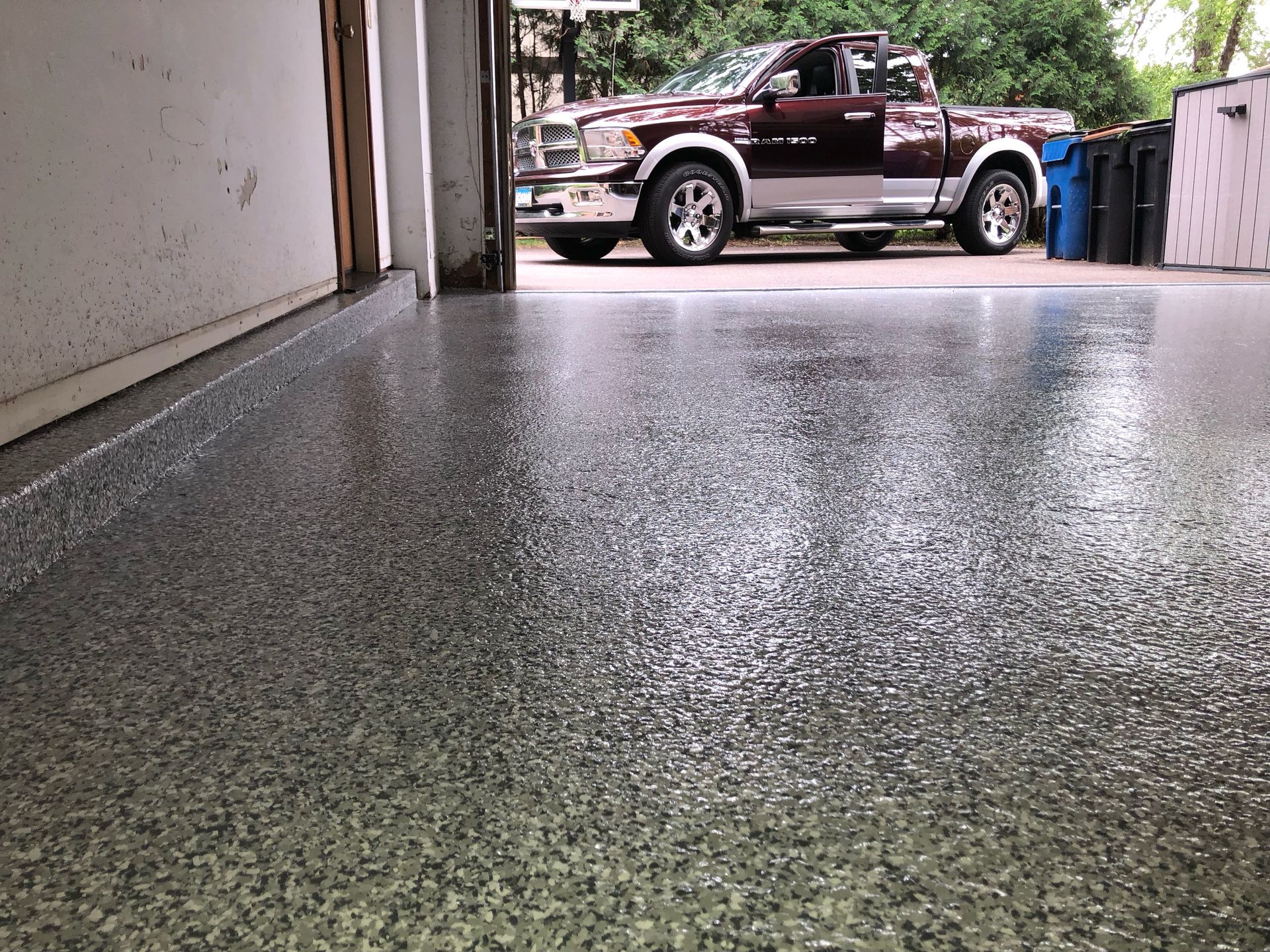 epoxy garage floor