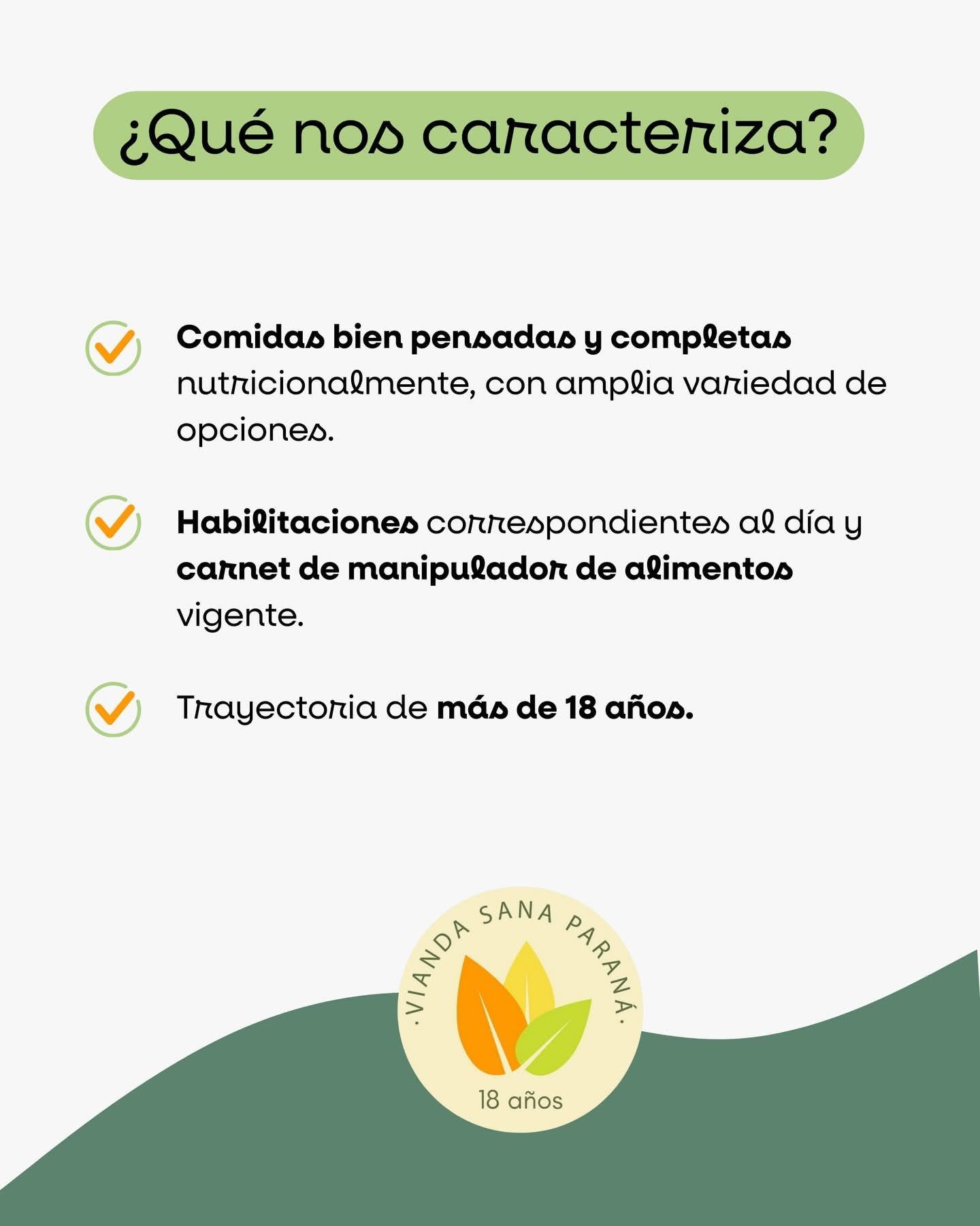 Gráfico verde: texto que dice “¿Qué nos caracteriza?” seguido de tres viñetas sobre la comida y la experiencia.