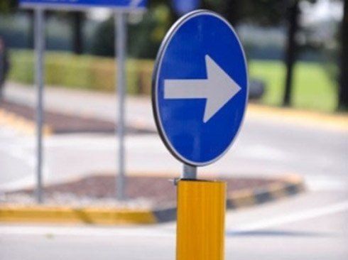 Obbligo di svolta a destra