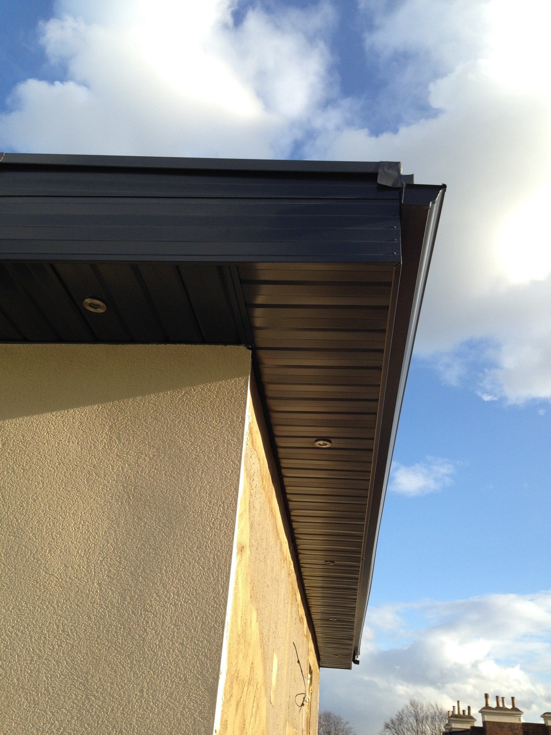 Guttering installations