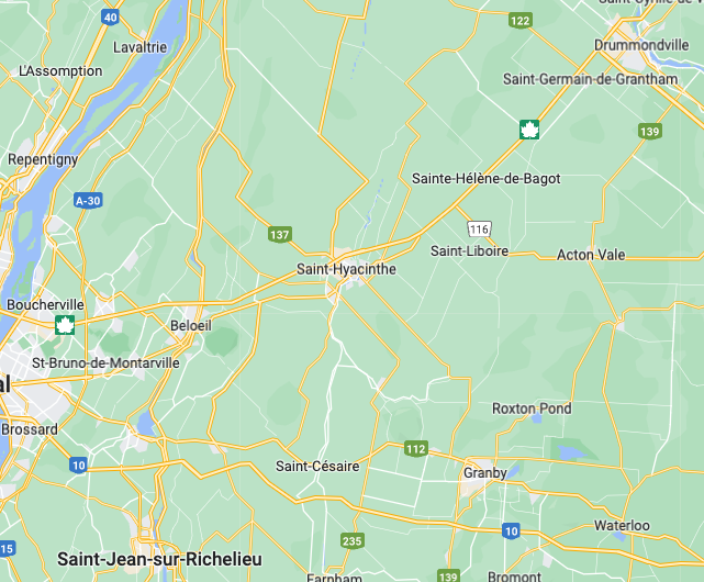 Une carte d'une ville et de ses environs.