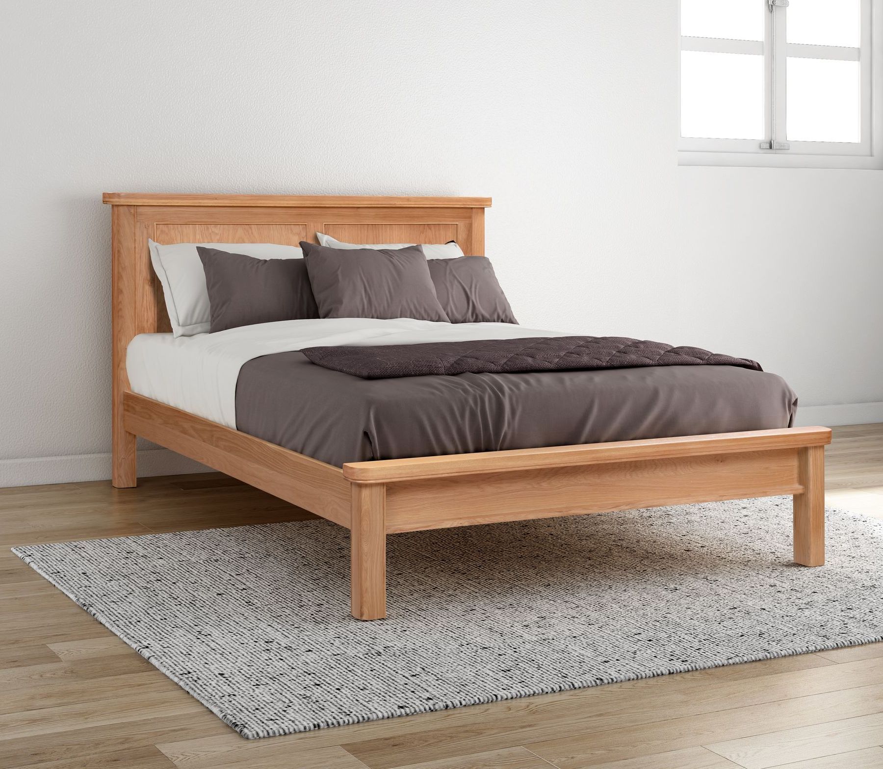 Chatsworth Oak King Size Bed