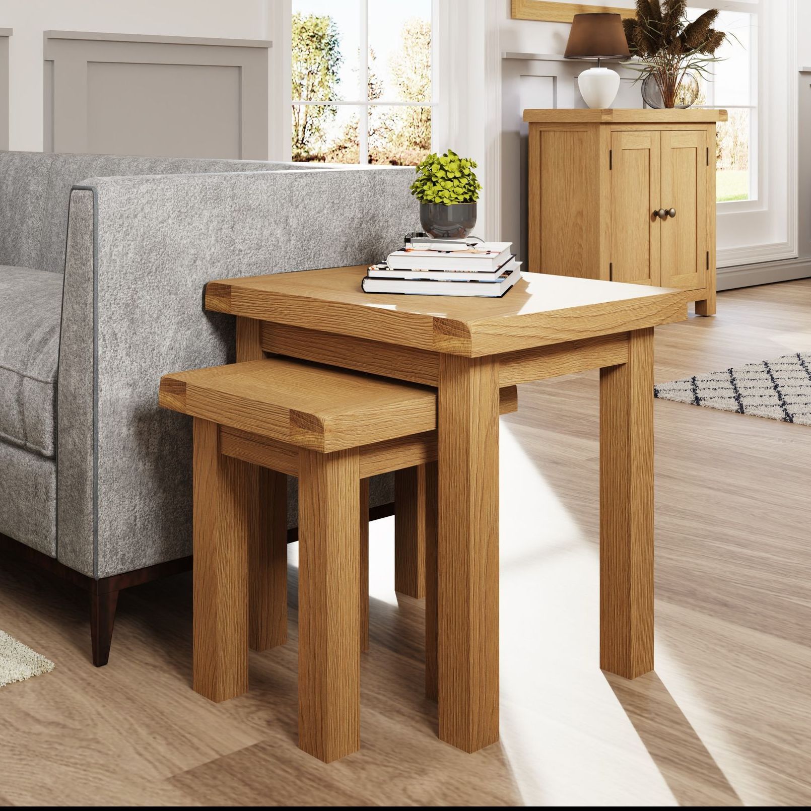 Stratford Oak Nest of 2 Tables