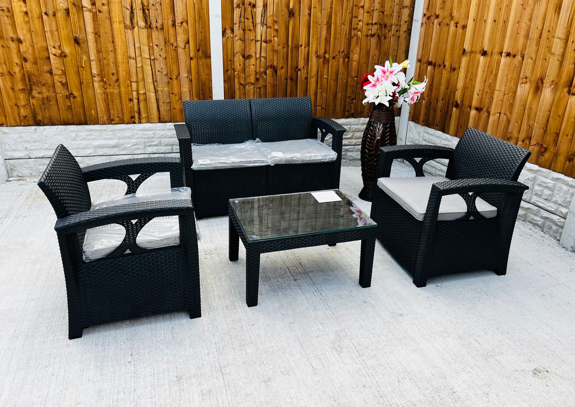 Lisbon 4 Piece Garden Set Black
