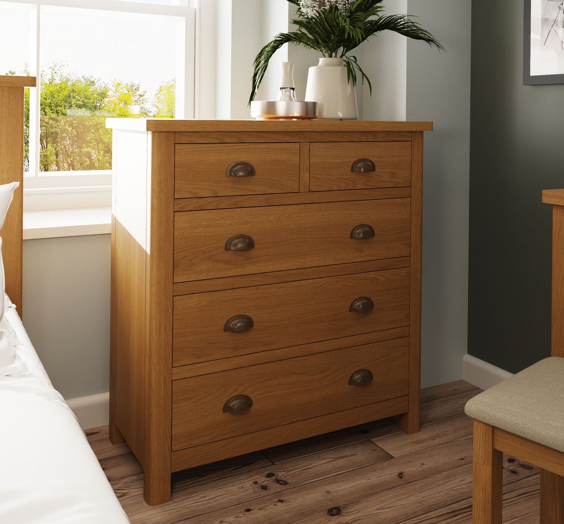 Warwick Oak 2 over 3 Chest