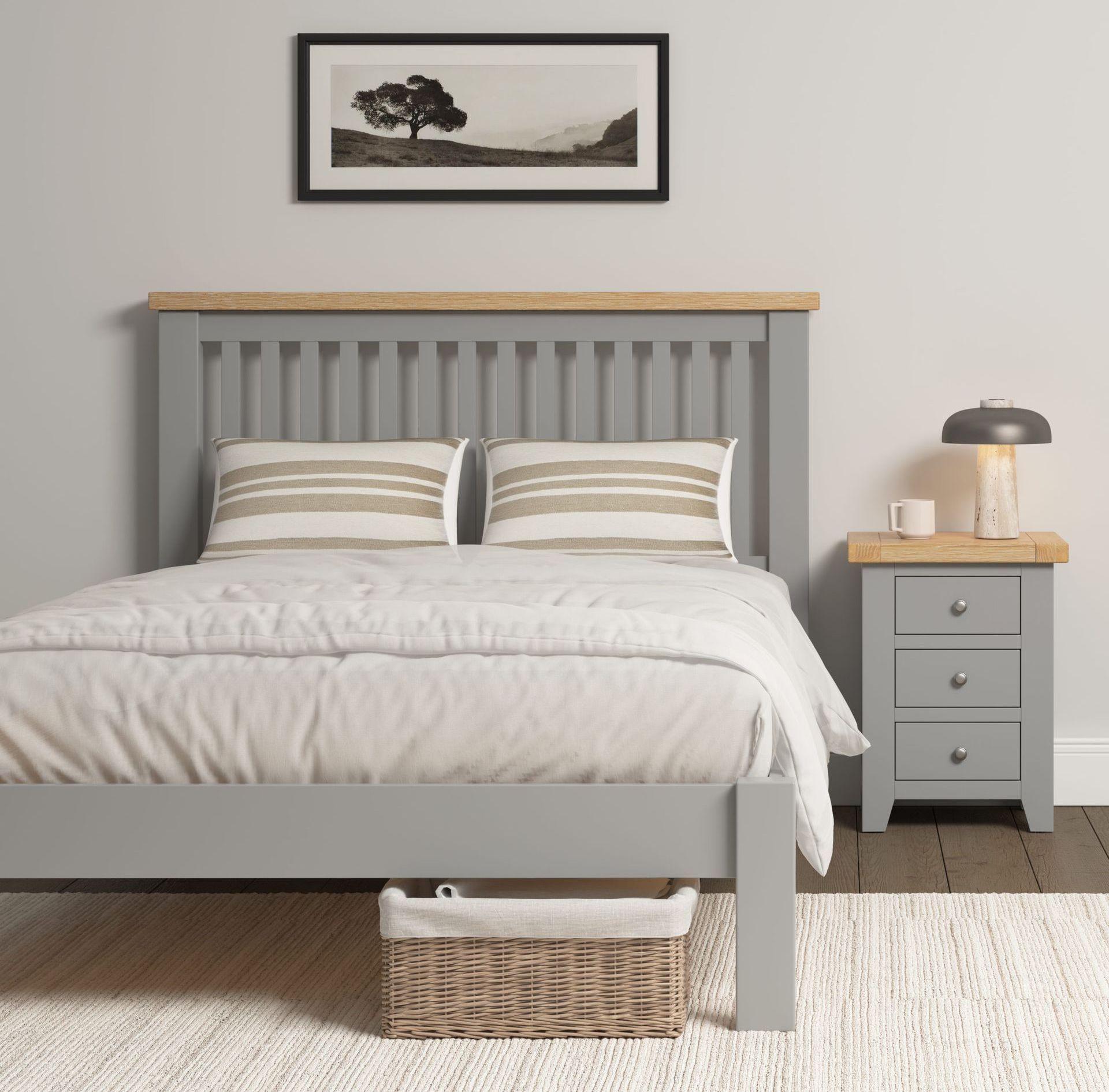 Windsor Grey 4'6 Bed