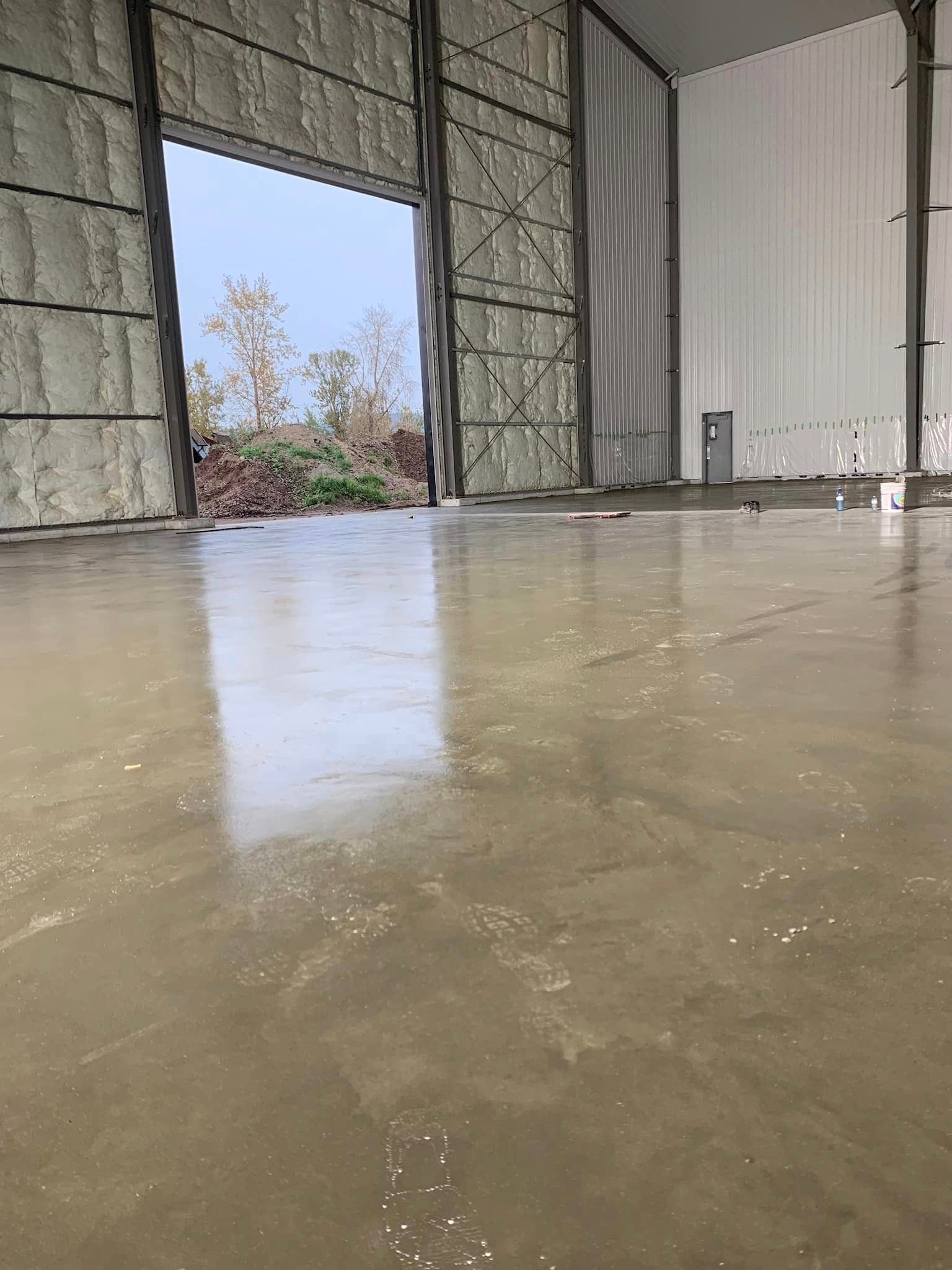 polished slab shop floor