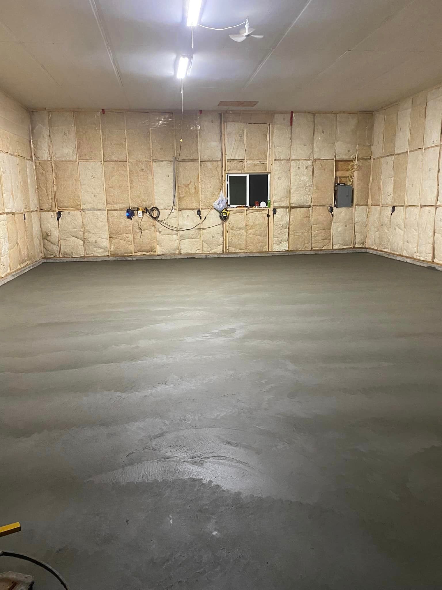 trowel and finish concrete slab