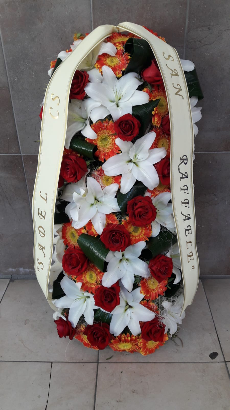 Composizione di fiori per funerale 15