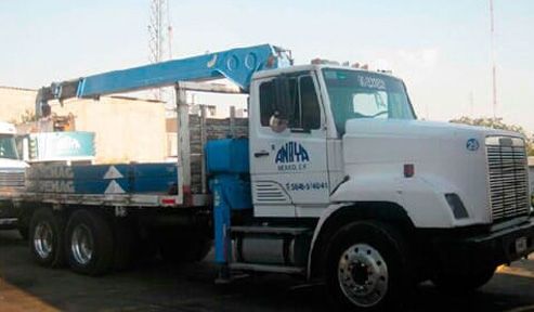 Grúas y Transportes Anaya