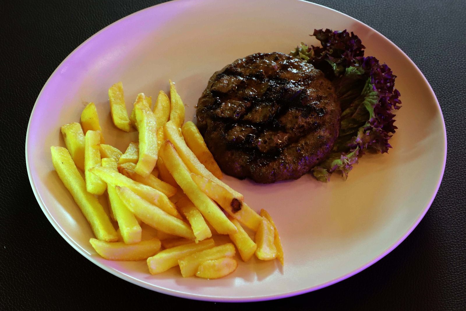 hamburger e patatine