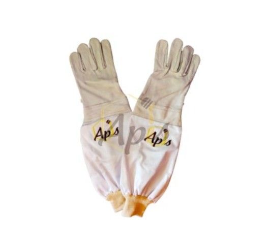 Guanti da apicoltore con maniche in tessuto bianco e palmi in pelle.
