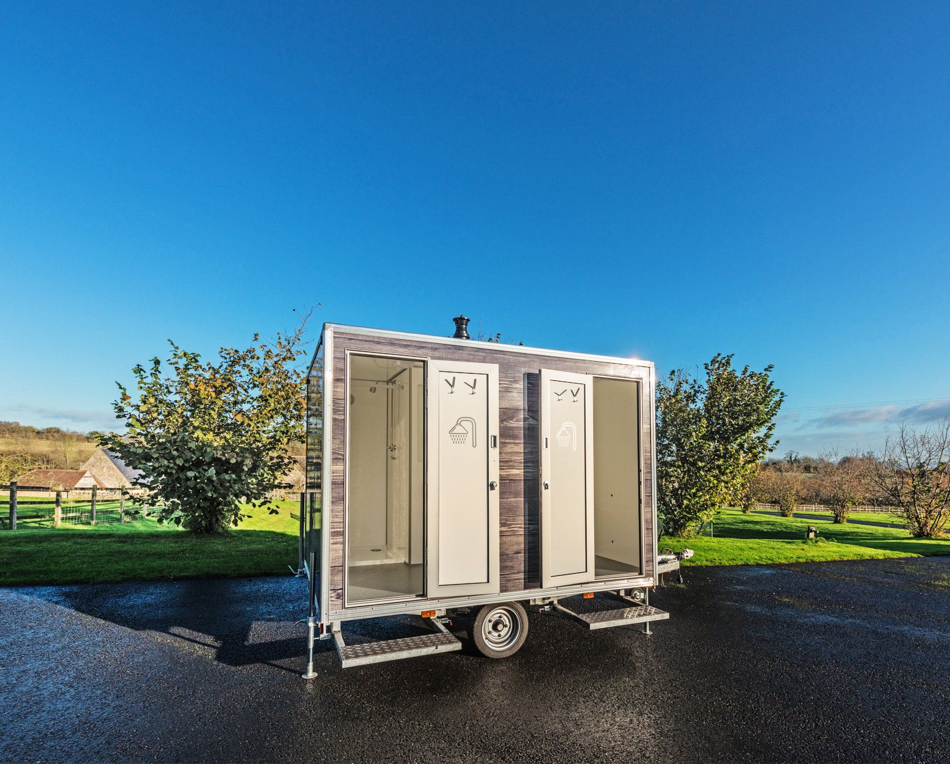 Luxury Portable Shower Hire UK Wight Event Toilets