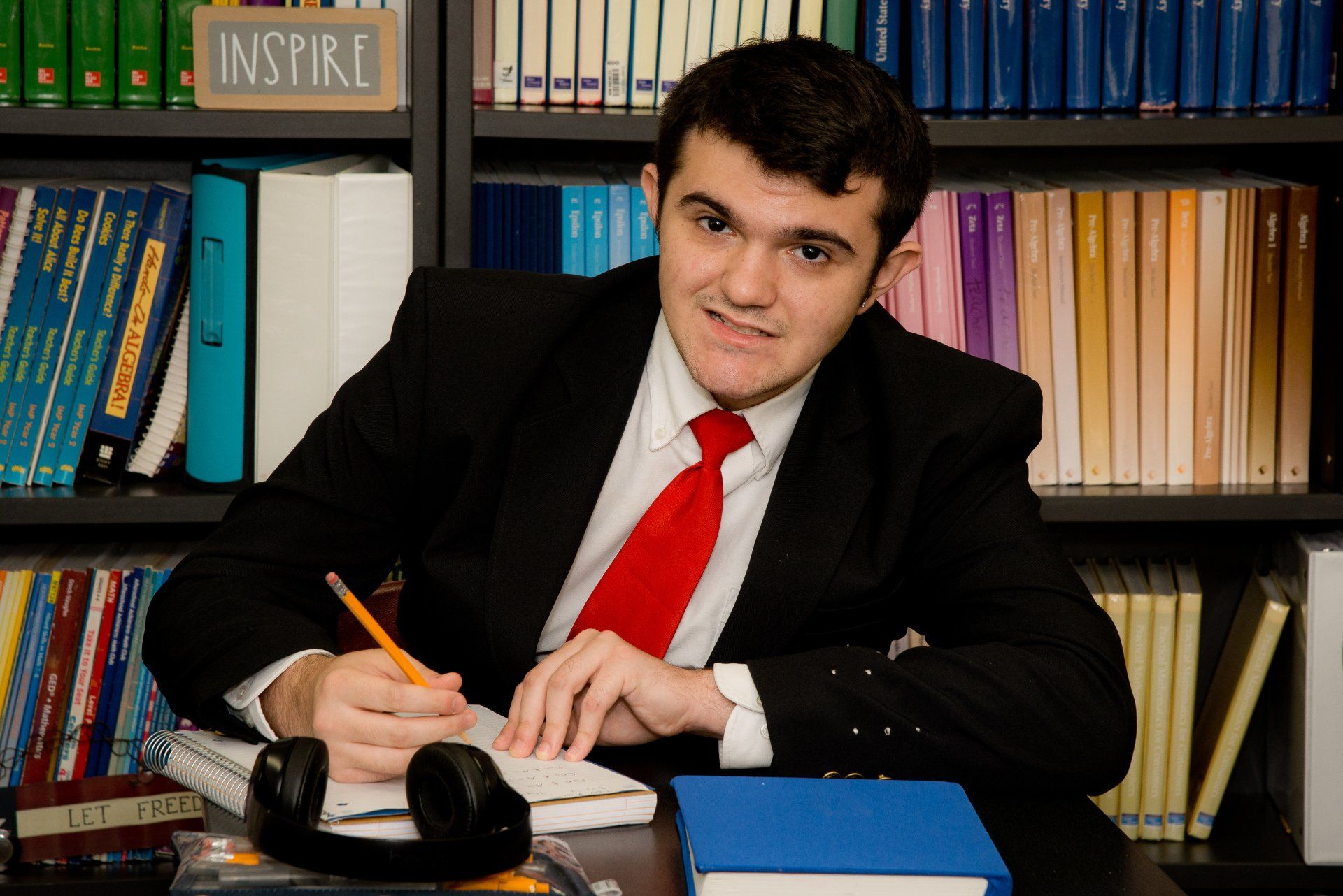 Male student of Potentia