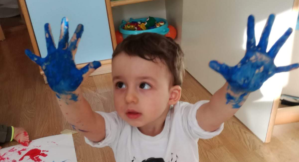 giochi infanzia con colori