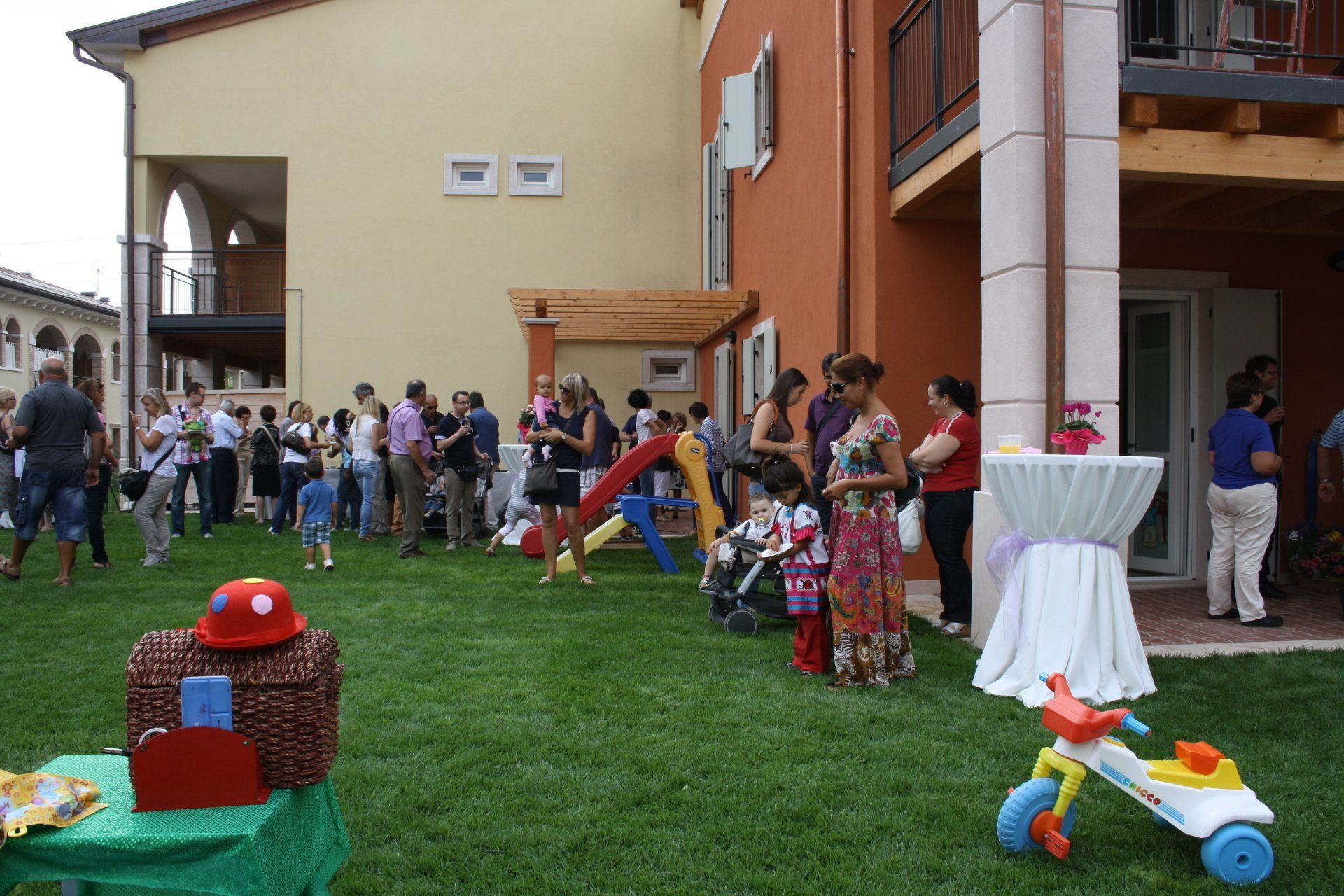 festa in giardino per bimbi asilo